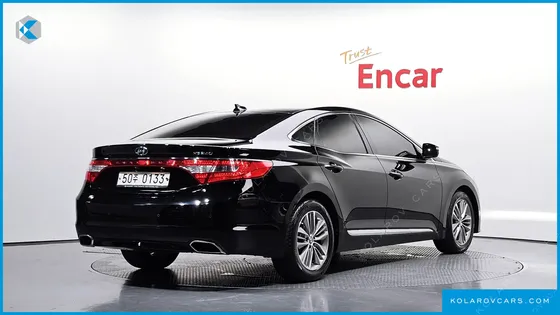 HYUNDAI GRANDEUR HG240 MODERN