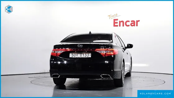 HYUNDAI GRANDEUR HG240 MODERN