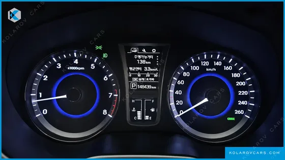 HYUNDAI GRANDEUR HG240 MODERN