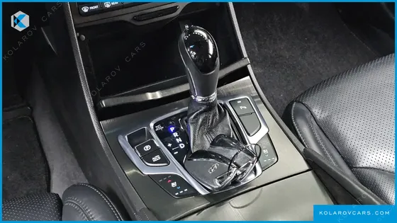 HYUNDAI GRANDEUR HG240 MODERN