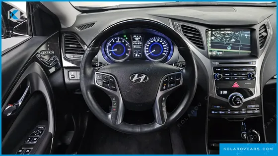 HYUNDAI GRANDEUR HG240 MODERN