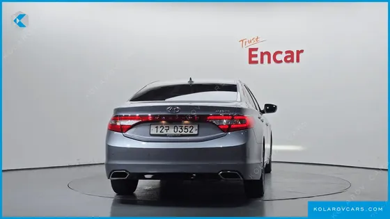 HYUNDAI GRANDEUR HG240 MODERN COLLECTION