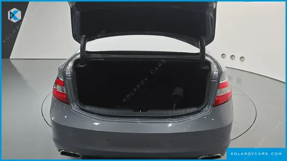 HYUNDAI GRANDEUR HG240 MODERN COLLECTION