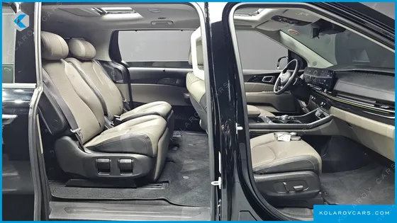 KIA CARNIVAL DIESEL 7-SEATER SIGNATURE