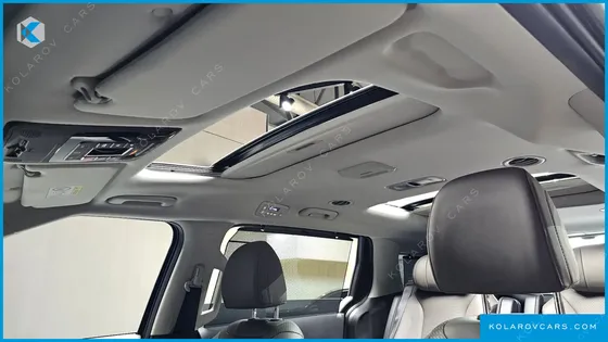 KIA CARNIVAL DIESEL 7-SEATER SIGNATURE