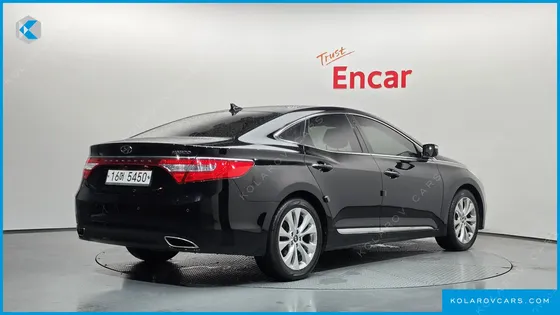 HYUNDAI GRANDEUR HG300 NOBLE