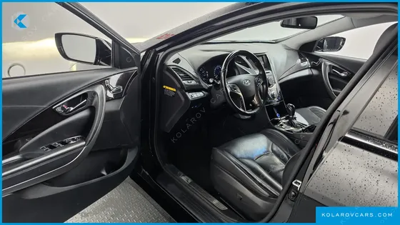 HYUNDAI GRANDEUR HG300 NOBLE