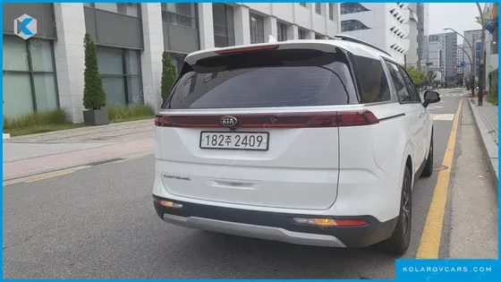 KIA CARNIVAL DIESEL 9-SEATER PRESTIGE