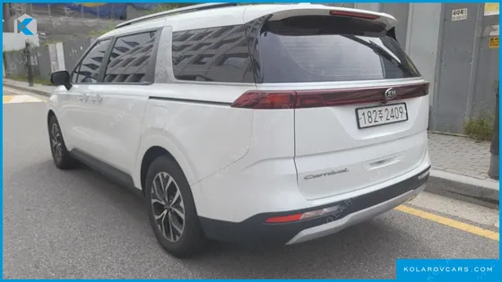 KIA CARNIVAL DIESEL 9-SEATER PRESTIGE