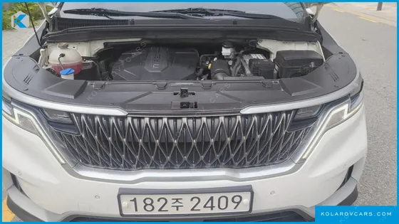 KIA CARNIVAL DIESEL 9-SEATER PRESTIGE