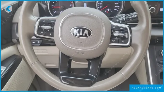KIA CARNIVAL DIESEL 9-SEATER PRESTIGE