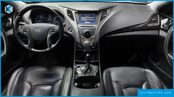 HYUNDAI GRANDEUR HG240 LUXURY
