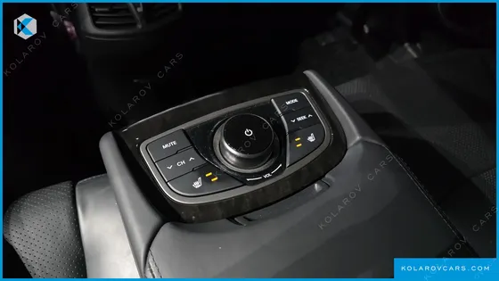 HYUNDAI GRANDEUR HG240 LUXURY