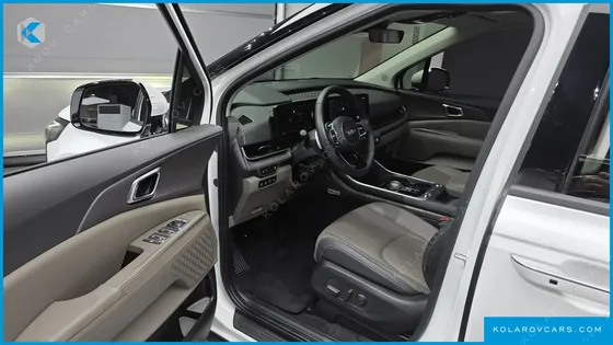 KIA CARNIVAL HEV 9SEATER NOBLESS