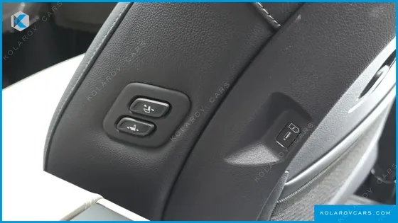 KIA CARNIVAL HEV 9SEATER NOBLESS