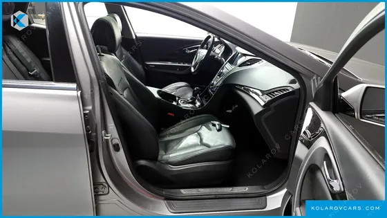 HYUNDAI GRANDEUR HG300 PRIME