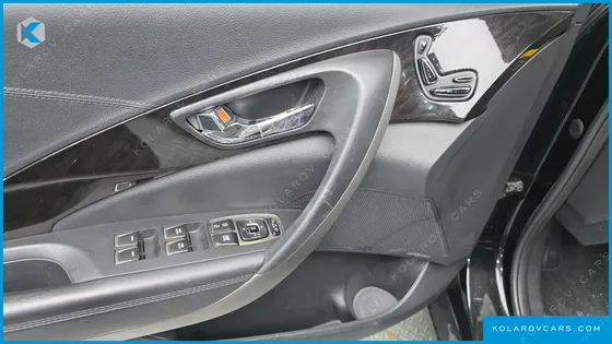 HYUNDAI GRANDEUR HG300 NOBLE