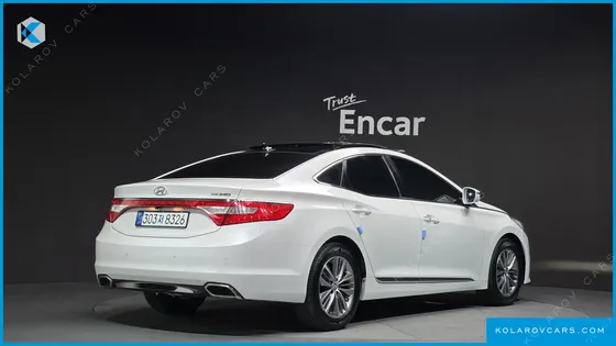 HYUNDAI GRANDEUR HG240 MODERN