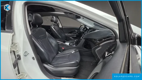 HYUNDAI GRANDEUR HG240 MODERN