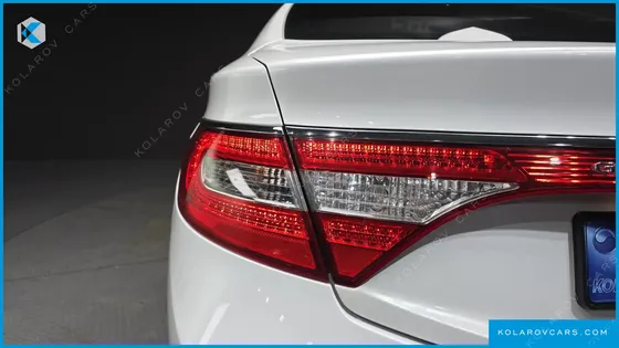 HYUNDAI GRANDEUR HG240 MODERN