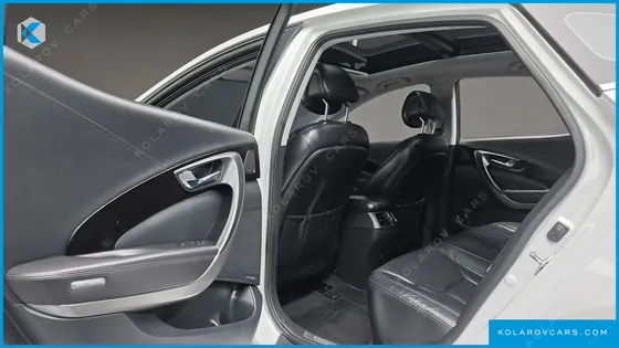 HYUNDAI GRANDEUR HG240 MODERN