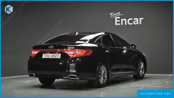 HYUNDAI GRANDEUR HG240 MODERN