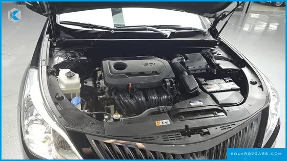 HYUNDAI GRANDEUR HG240 MODERN