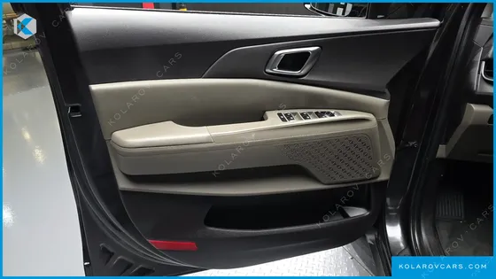 KIA CARNIVAL HEV 9SEATER NOBLESS