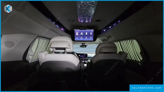 KIA CARNIVAL DIESEL 7-SEATER HI-LIMOUSINE