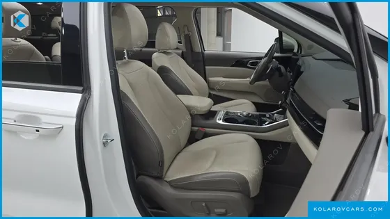 KIA CARNIVAL GASOLINE 9-SEATER SIGNATURE