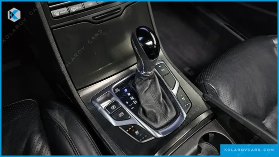 HYUNDAI GRANDEUR HG220 DIESEL PREMIUM