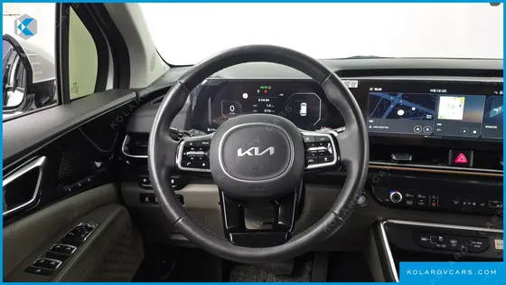 KIA CARNIVAL HEV 9SEATER SIGNATURE