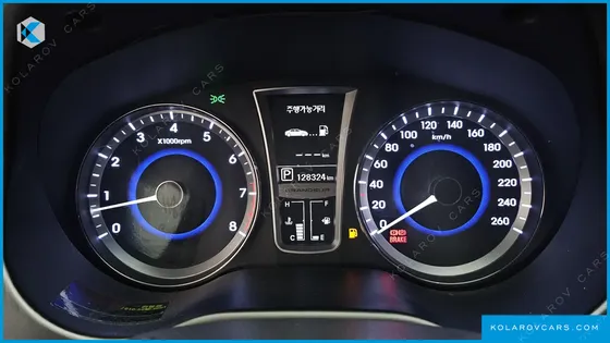 HYUNDAI GRANDEUR HG240 MODERN