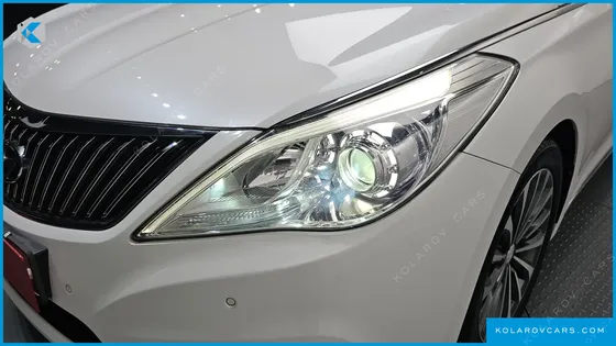 HYUNDAI GRANDEUR HG240 MODERN