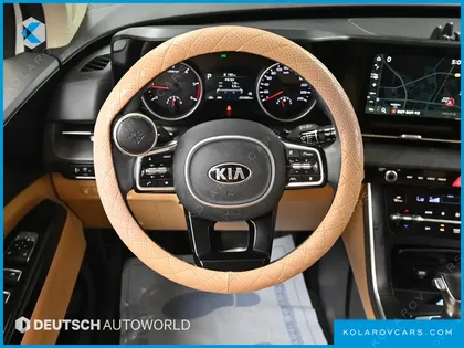 KIA CARNIVAL DIESEL 9-SEATER PRESTIGE