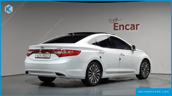 HYUNDAI GRANDEUR HG240 MODERN