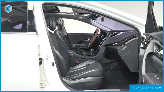 HYUNDAI GRANDEUR HG240 MODERN
