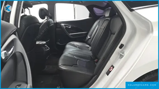 HYUNDAI GRANDEUR HG240 MODERN