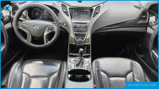 HYUNDAI GRANDEUR HG240 MODERN