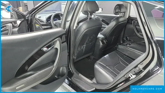 HYUNDAI GRANDEUR HG240 MODERN