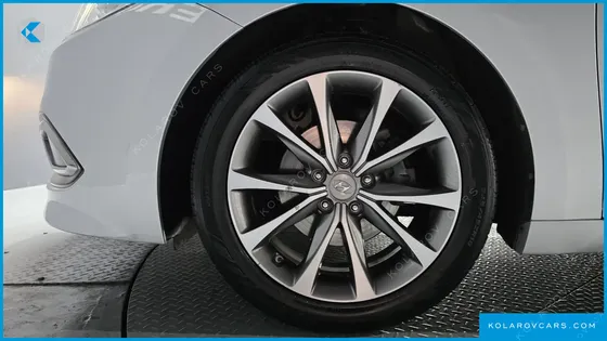 HYUNDAI GRANDEUR HG300 PREMIUM