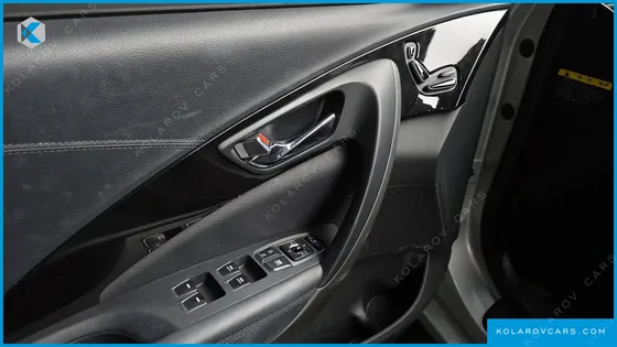 HYUNDAI GRANDEUR HG300 PREMIUM