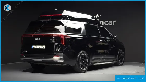 KIA CARNIVAL GASOLINE 7-SEATER HI LIMOUSINE