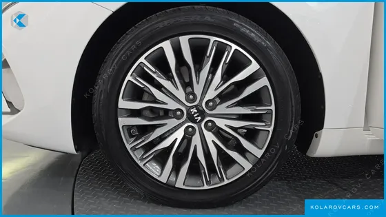 KIA K7 2.5 GDI NOBLESSE