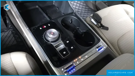 KIA CARNIVAL HEV 7SEATER GRAVITY