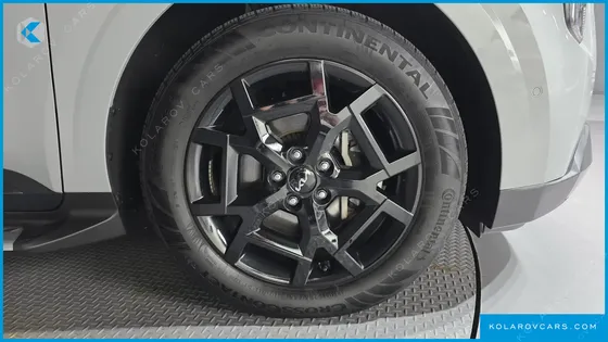 KIA CARNIVAL HEV 7SEATER GRAVITY