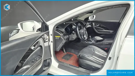 HYUNDAI GRANDEUR HG220 DIESEL PREMIUM