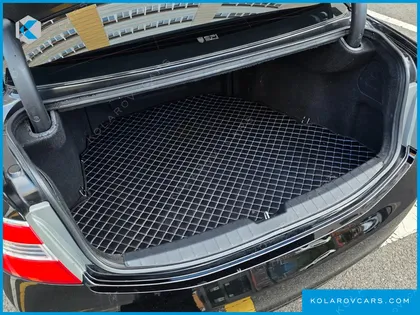 HYUNDAI GRANDEUR HG240 LUXURY