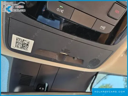 KIA CARNIVAL DIESEL 9-SEATER PRESTIGE