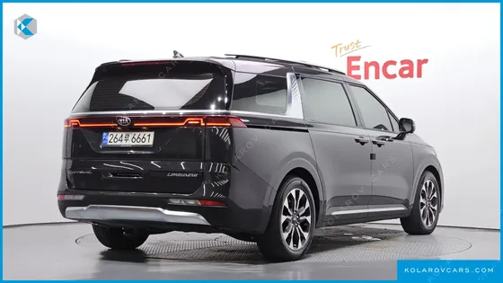 KIA CARNIVAL DIESEL 7-SEATER SIGNATURE